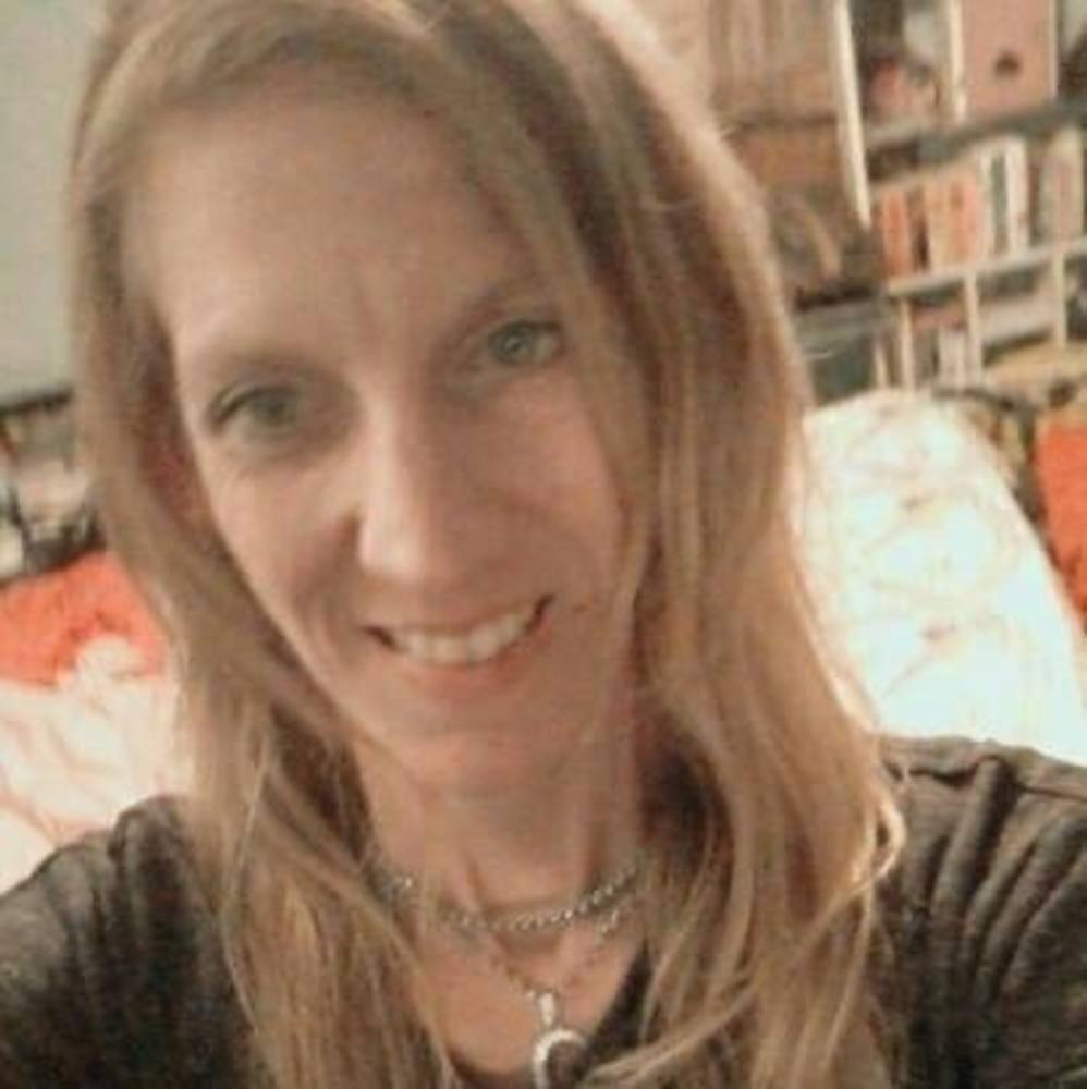 Meet your Posher, Andrea